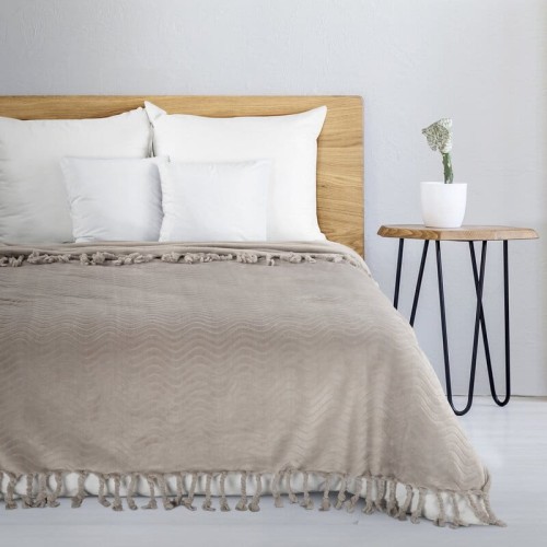 dqMjNhB